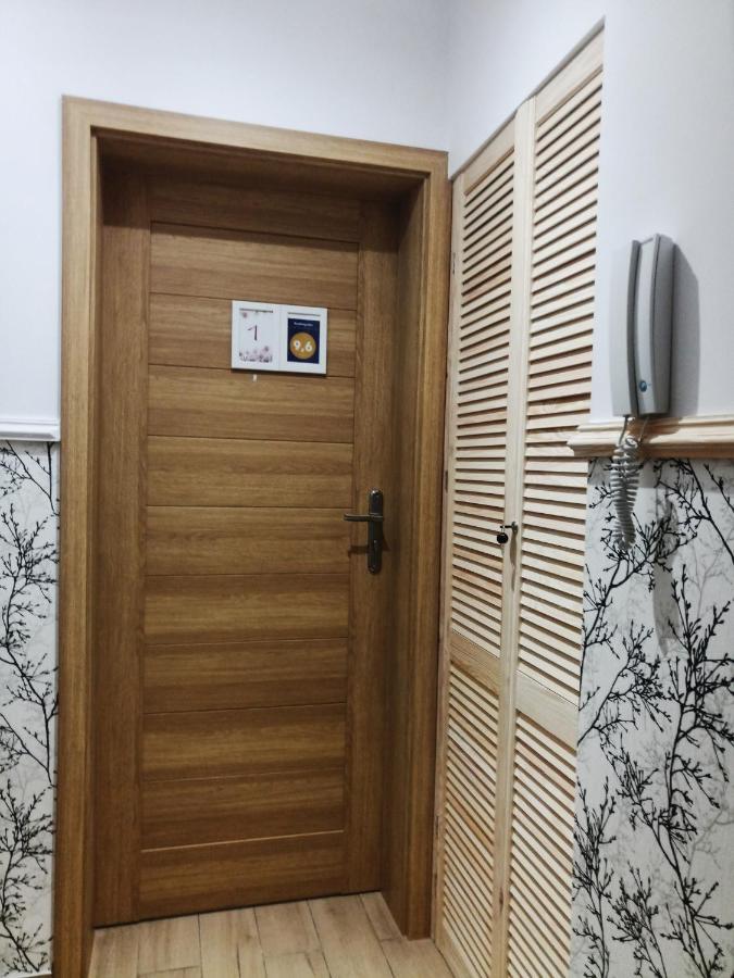 Lux Gaj By Na Dni